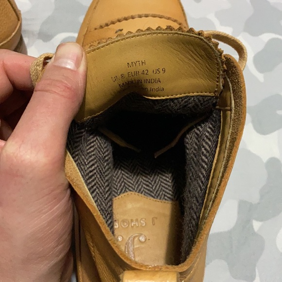 j Shoes size 9 - Picture 4 of 5